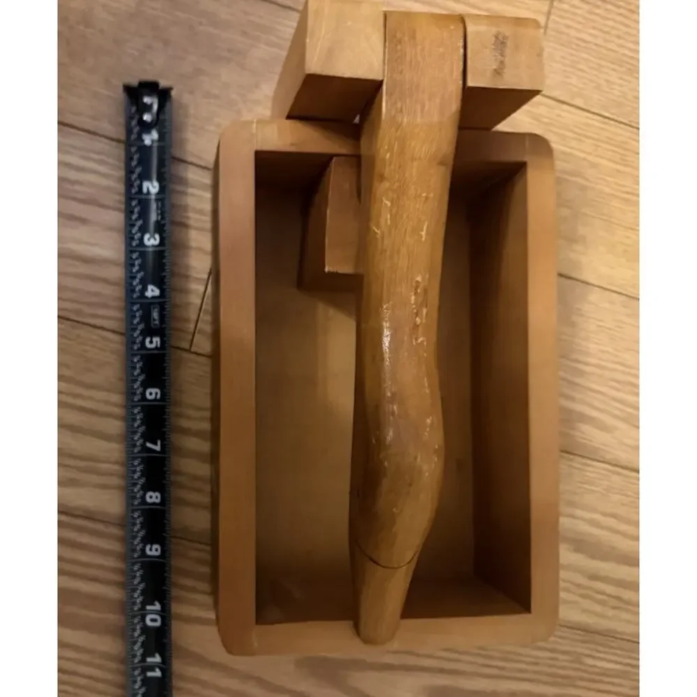 Vintage Wooden Duck Nut Cracker Napkin Holder Wood Box Cabin Decor 3915/68